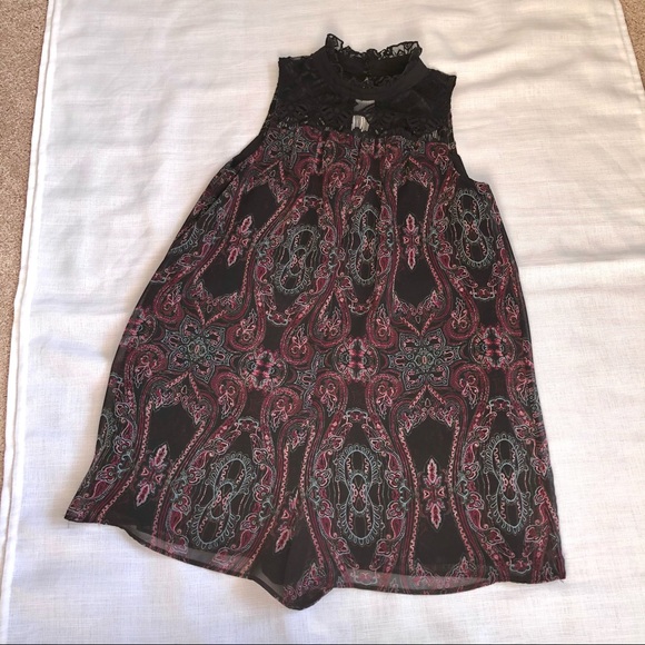 🛍️ 3/$20 BCBGeneration Pink / Maroon Paisley Lace Yoke High Neck Romper Sz Small - Picture 5 of 13